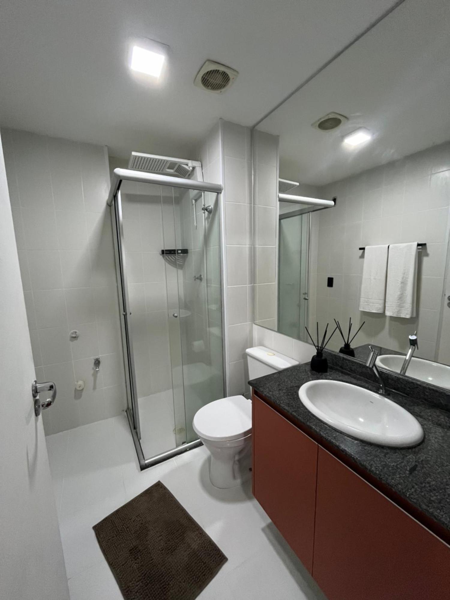 Apartamento Orange One - No Bras Com Varanda E Estacionamento Incluso *